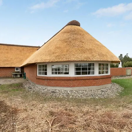 Holiday home Artan - 2-6km From The Sea In Western Jutland By Interhome *