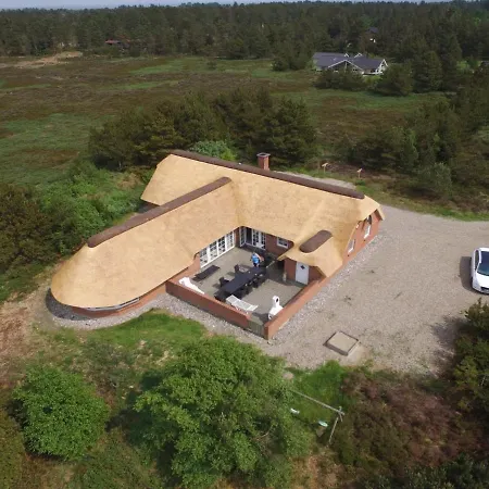 Holiday home Artan - 2-6km From The Sea In Western Jutland By Interhome