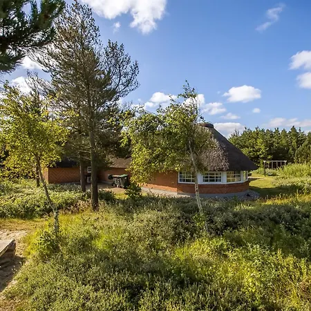 Holiday home Artan - 2-6km From The Sea By Interhome